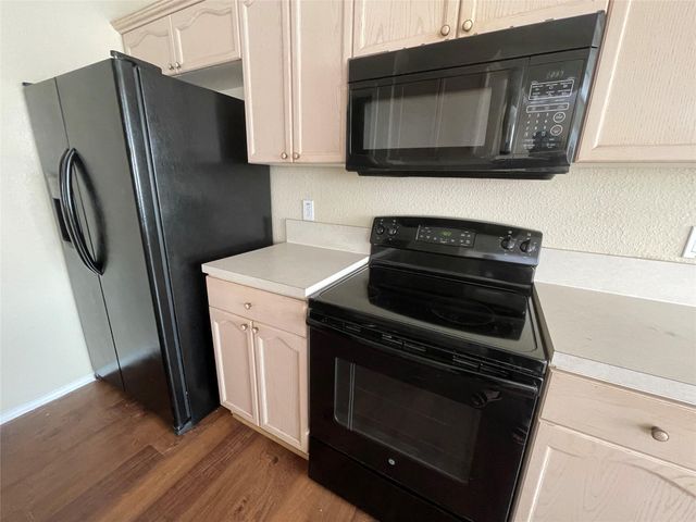 4601 Saint Thomas Place, Fort Worth, TX 76135