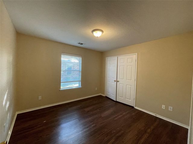 4601 Saint Thomas Place, Fort Worth, TX 76135