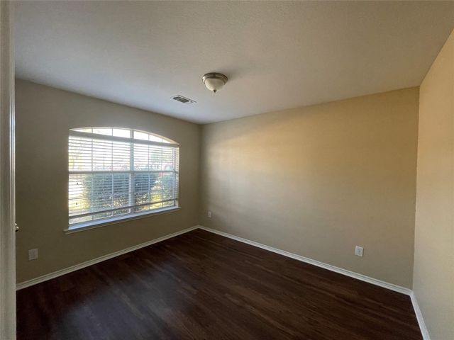 4601 Saint Thomas Place, Fort Worth, TX 76135