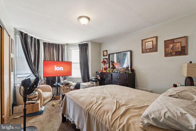 1143 WHITMAN AVE, Camden, NJ 08104