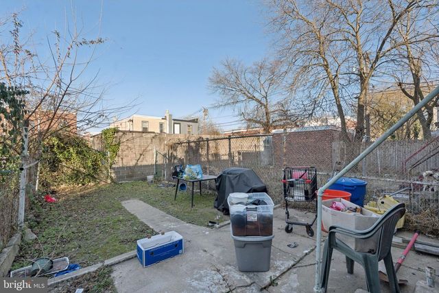 1143 WHITMAN AVE, Camden, NJ 08104