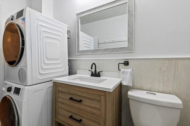 4 Greenwood, Amesbury, MA 01913