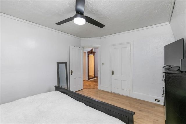 4 Greenwood, Amesbury, MA 01913