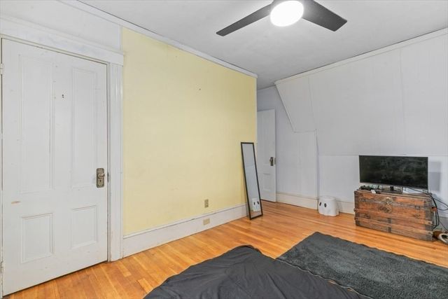 4 Greenwood, Amesbury, MA 01913