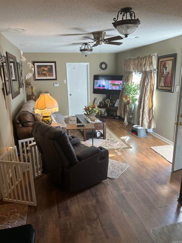 10420 Independence Lane, Little Rock, AR 72209