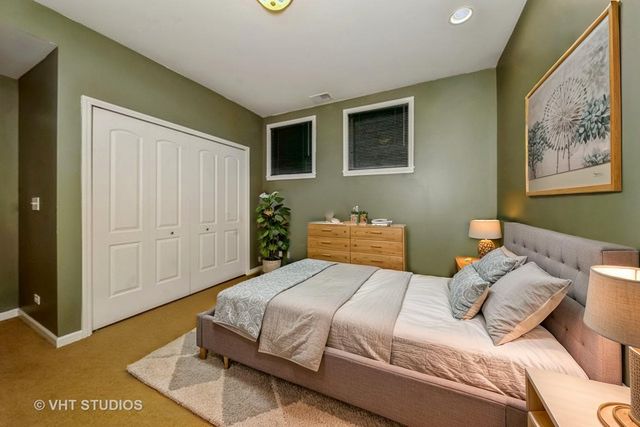 4453 S BERKELEY Avenue 1, Chicago, IL 60653