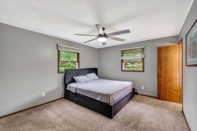 865 Miller Drive, Oregon, WI 53575