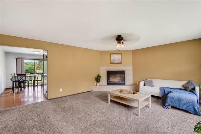 865 Miller Drive, Oregon, WI 53575