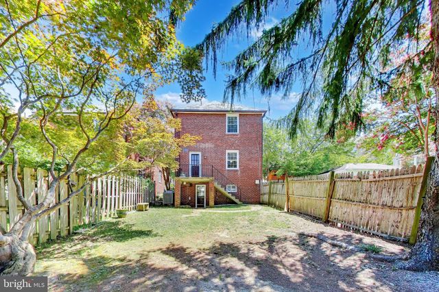 5020 BELT RD NW, Washington, DC 20016