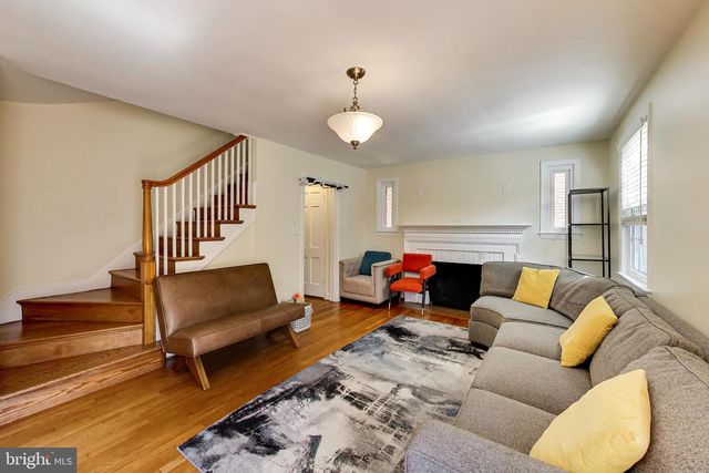 5020 BELT RD NW, Washington, DC 20016
