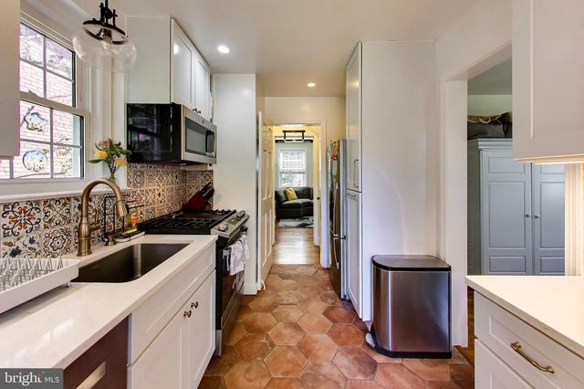 5020 BELT RD NW, Washington, DC 20016