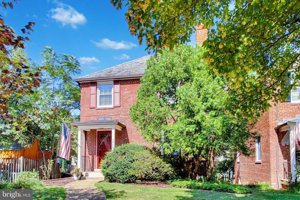 5020 BELT RD NW, Washington, DC 20016
