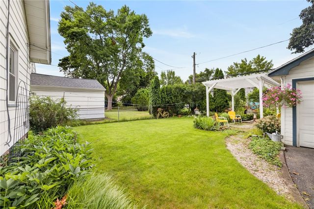 89 Edgemont Road, Rochester, NY 14620