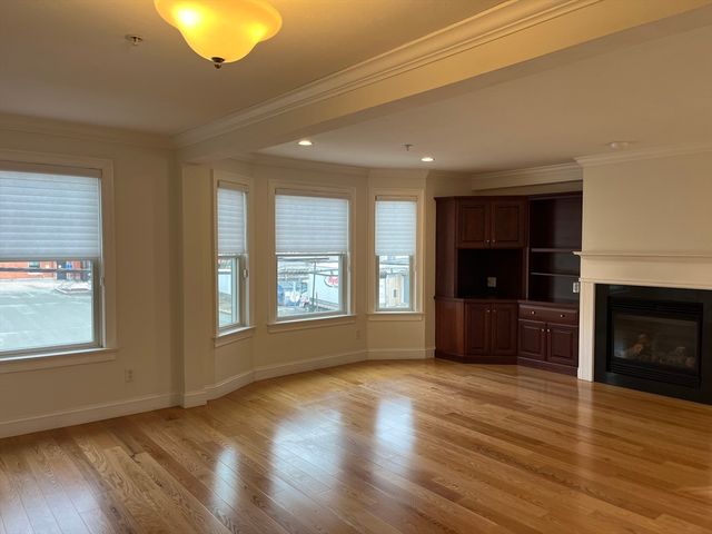 12 Rose St C, Stoughton, MA 02072