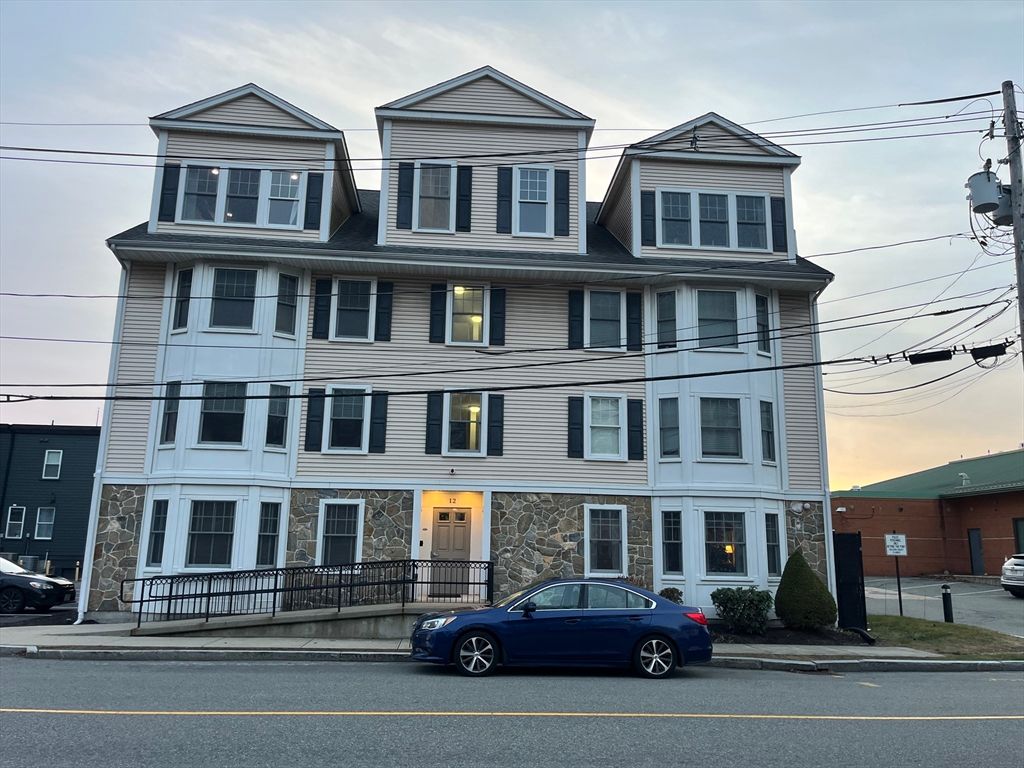 12 Rose St C, Stoughton, MA 02072