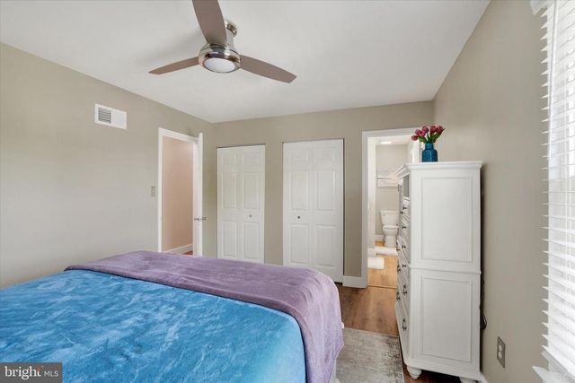 2175 ASLAN DR, York, PA 17404