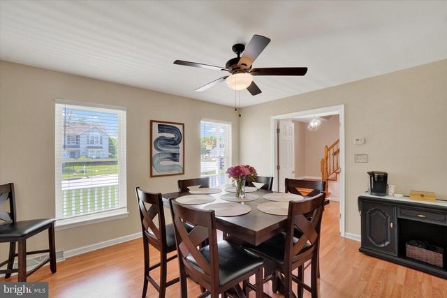 2175 ASLAN DR, York, PA 17404