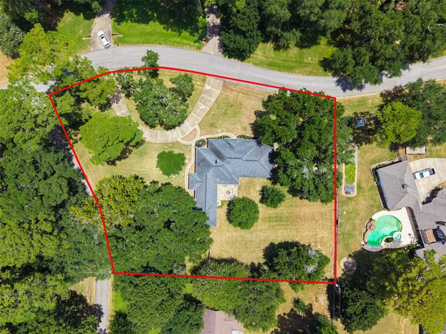18903 Grosbeak Lane, Tomball, TX 77377