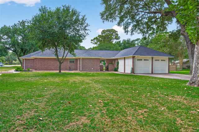 18903 Grosbeak Lane, Tomball, TX 77377