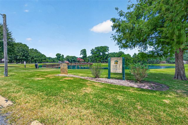 18903 Grosbeak Lane, Tomball, TX 77377