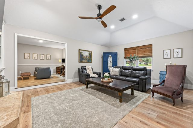 18903 Grosbeak Lane, Tomball, TX 77377