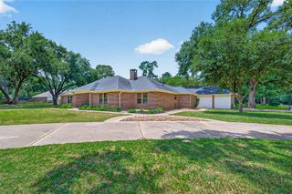 18903 Grosbeak Lane, Tomball, TX 77377