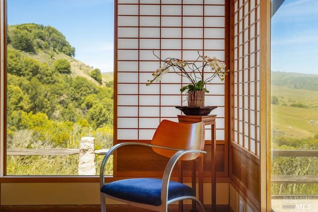 333-345 Willow Rd, Nicasio, CA 94946