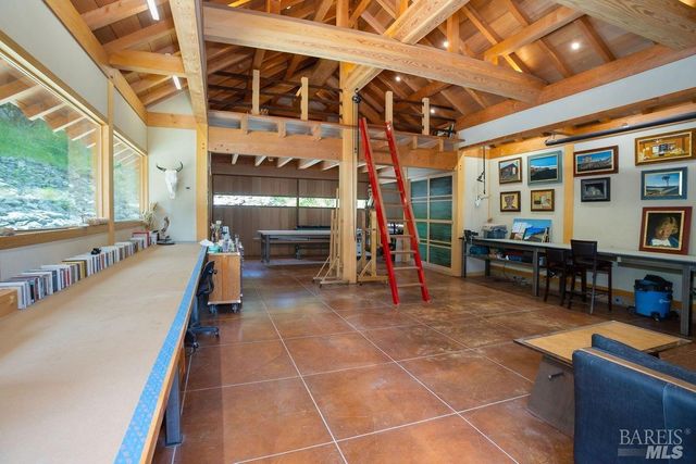 333-345 Willow Rd, Nicasio, CA 94946