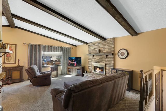 1600 132nd Lane NE, Blaine, MN 55449