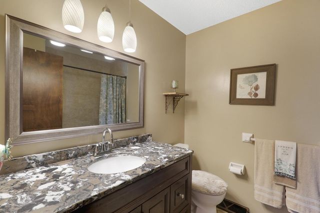 1600 132nd Lane NE, Blaine, MN 55449