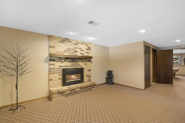 1600 132nd Lane NE, Blaine, MN 55449