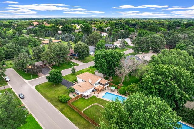 1600 132nd Lane NE, Blaine, MN 55449