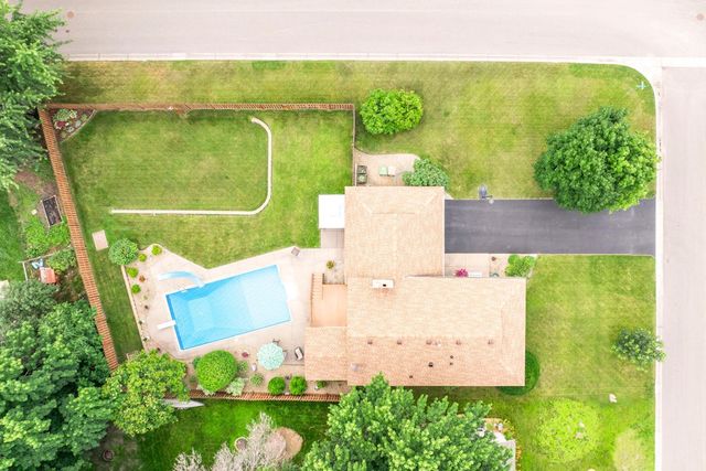 1600 132nd Lane NE, Blaine, MN 55449