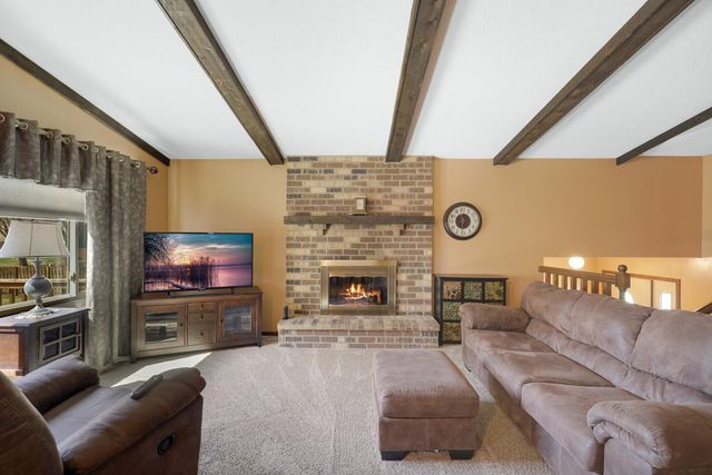 1600 132nd Lane NE, Blaine, MN 55449