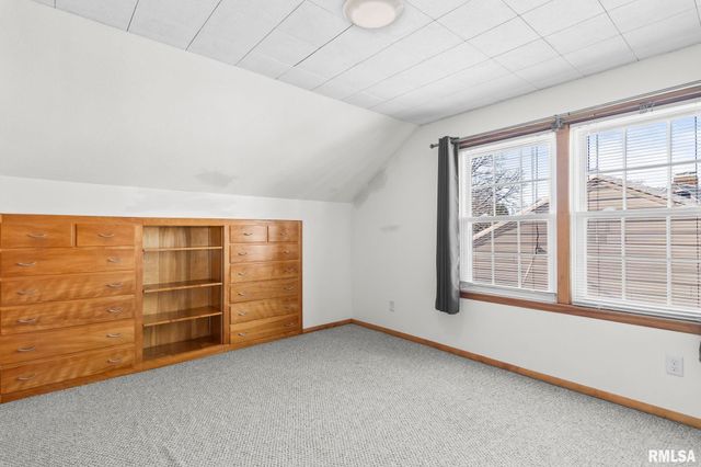 1517 W JACKSON Street, Springfield, IL 62704