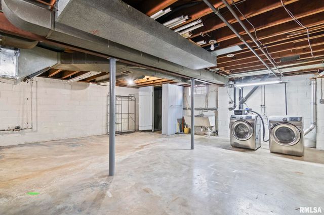 1517 W JACKSON Street, Springfield, IL 62704