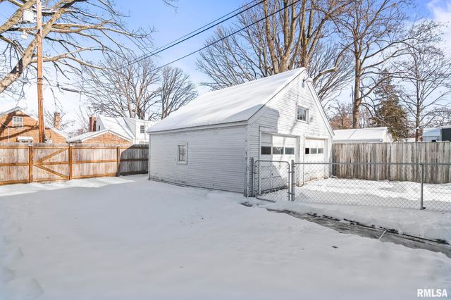 1517 W JACKSON Street, Springfield, IL 62704