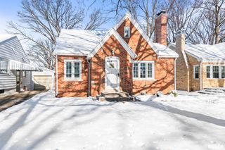 1517 W JACKSON Street, Springfield, IL 62704