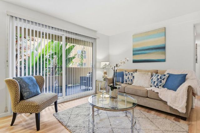 134 Carroll Street 202, Sunnyvale, CA 94086