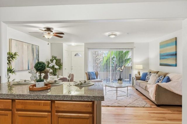 134 Carroll Street 202, Sunnyvale, CA 94086