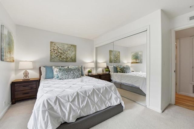 134 Carroll Street 202, Sunnyvale, CA 94086