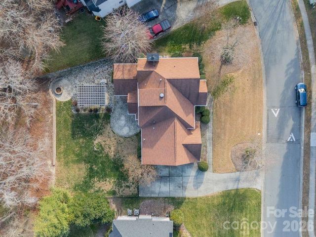 3306 Savannah Hills Drive, Matthews, NC 28105