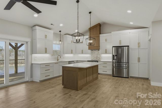 291 Table Rock Trace NW, Valdese, NC 28690