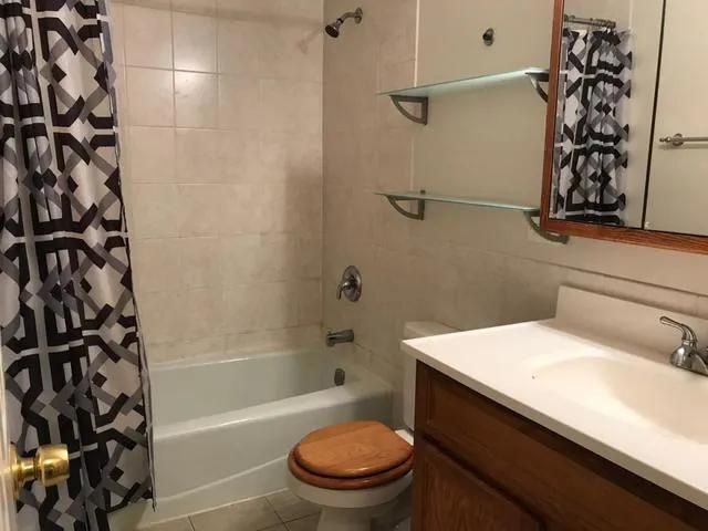 313 Elgin Avenue 203, Forest Park, IL 60130