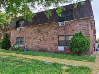 313 Elgin Avenue 203, Forest Park, IL 60130