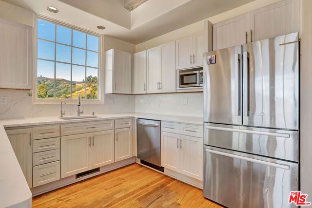 2915 Valmere Drive, Malibu, CA 90265