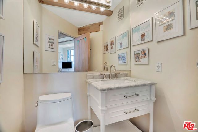 2915 Valmere Drive, Malibu, CA 90265