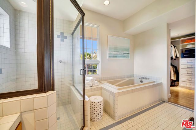 2915 Valmere Drive, Malibu, CA 90265