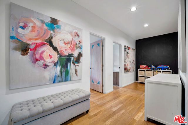 2915 Valmere Drive, Malibu, CA 90265