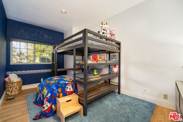 2915 Valmere Drive, Malibu, CA 90265